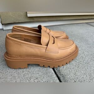 AE Chunky Lug Loafer